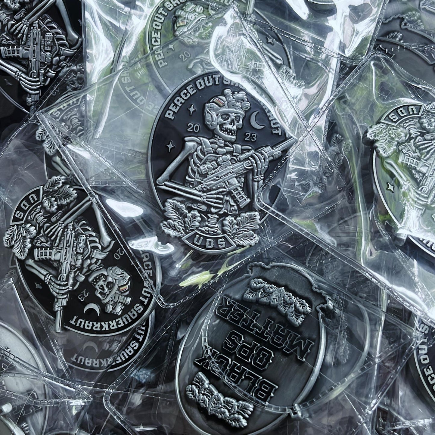 Black Ops Matter - Peace Out Sauerkraut - Unter dem Schwert Coin